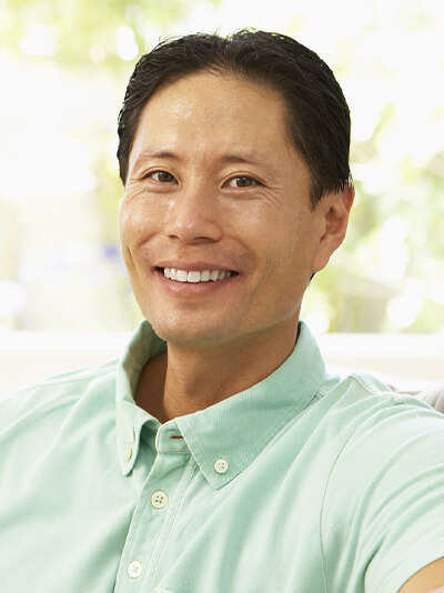 what is an oral surgeon